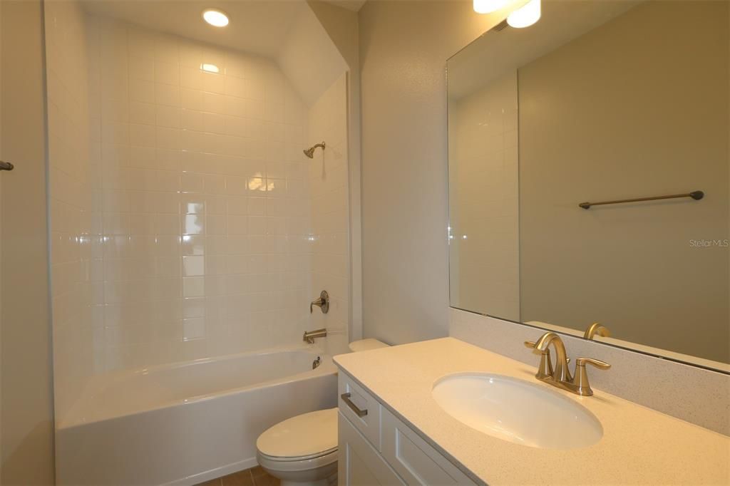 For Sale: $1,001,990 (5 beds, 5 baths, 4977 Square Feet)