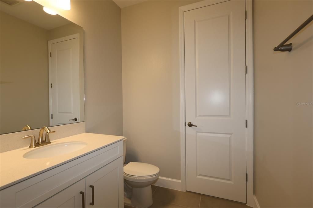 For Sale: $1,001,990 (5 beds, 5 baths, 4977 Square Feet)