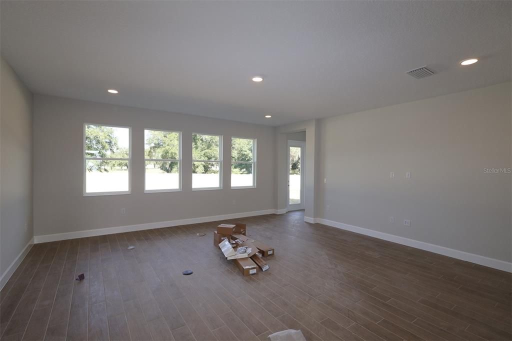 待售: $1,001,990 (5 贝兹, 5 浴室, 4977 平方英尺)