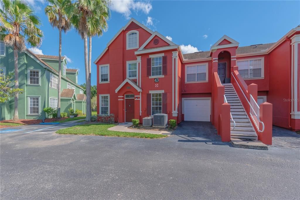 Activo con contrato: $180,000 (1 camas, 1 baños, 904 Pies cuadrados)