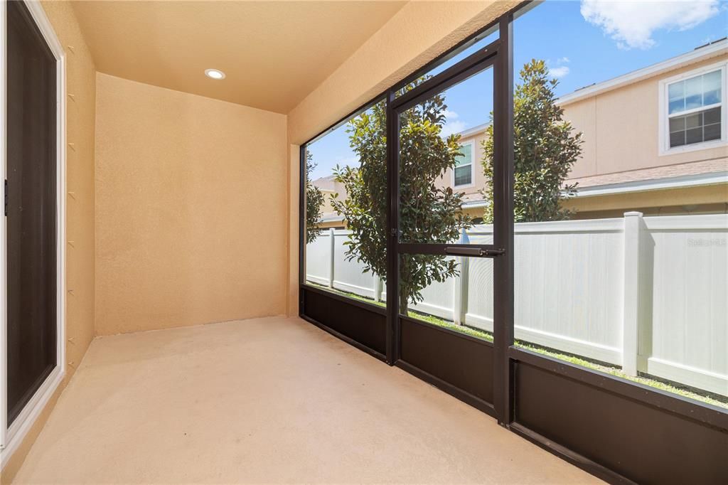 Active With Contract: $260,000 (3 beds, 2 baths, 1810 Square Feet)