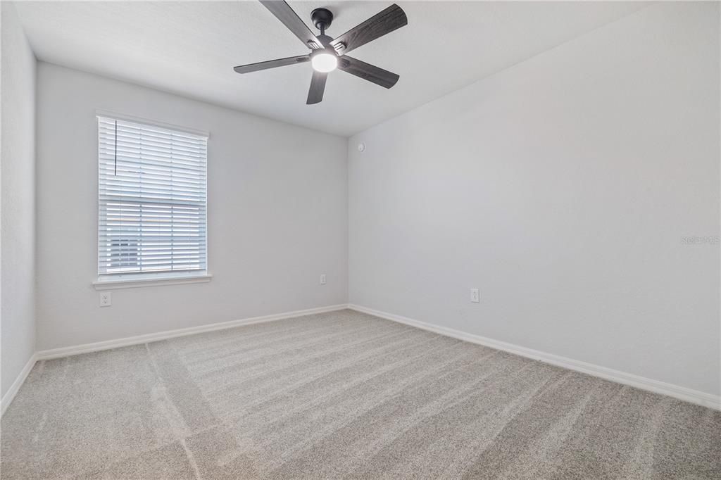 Active With Contract: $260,000 (3 beds, 2 baths, 1810 Square Feet)