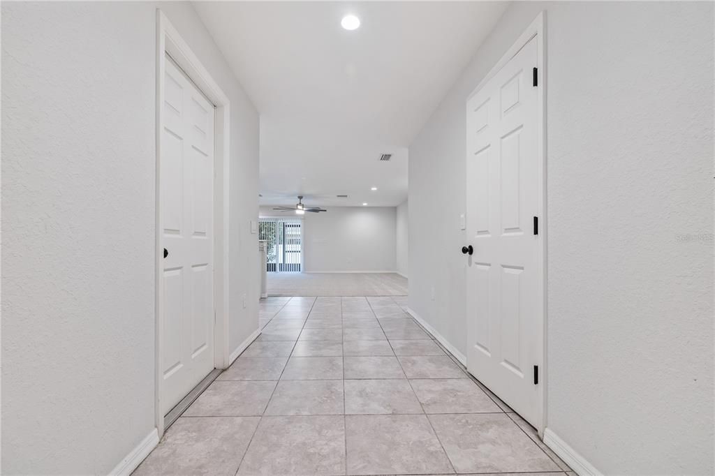 Active With Contract: $260,000 (3 beds, 2 baths, 1810 Square Feet)