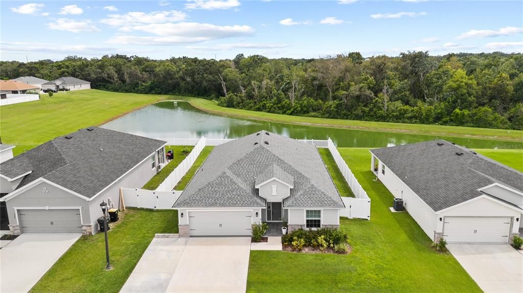 En Venta: $438,000 (4 camas, 2 baños, 2046 Pies cuadrados)