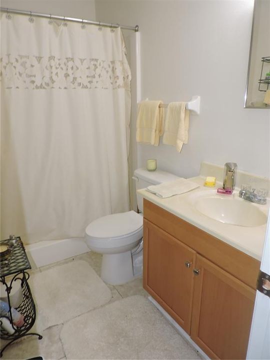 待售: $149,900 (2 贝兹, 2 浴室, 858 平方英尺)