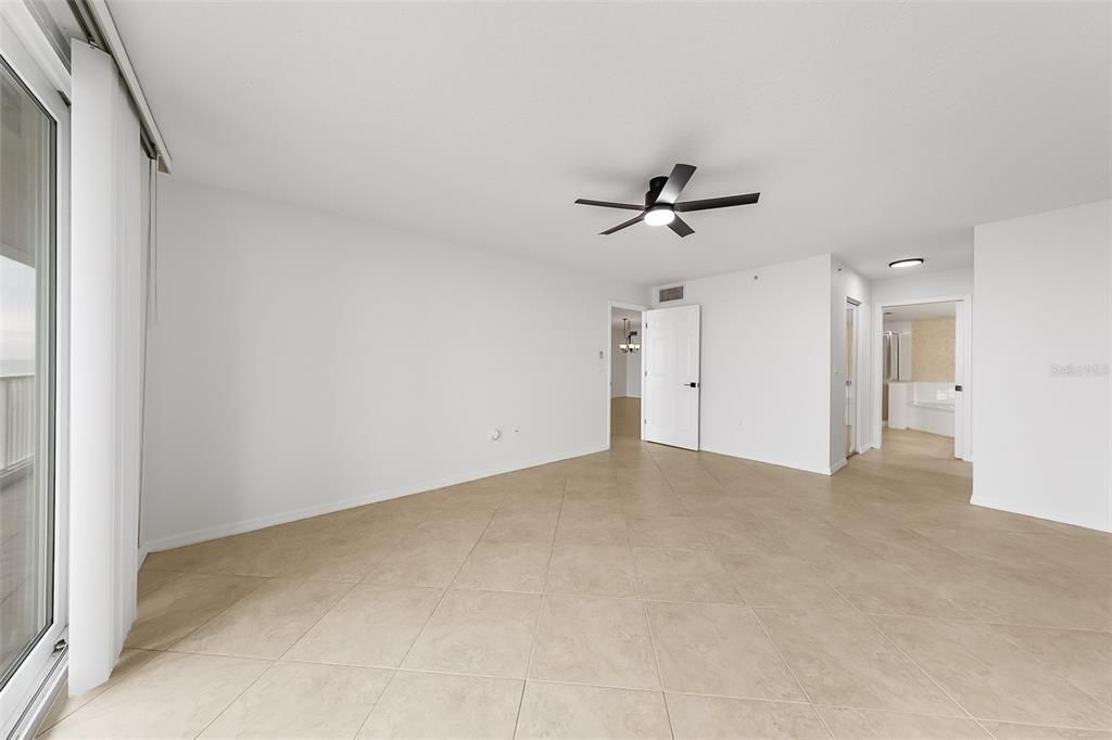 待售: $649,900 (2 贝兹, 2 浴室, 1608 平方英尺)