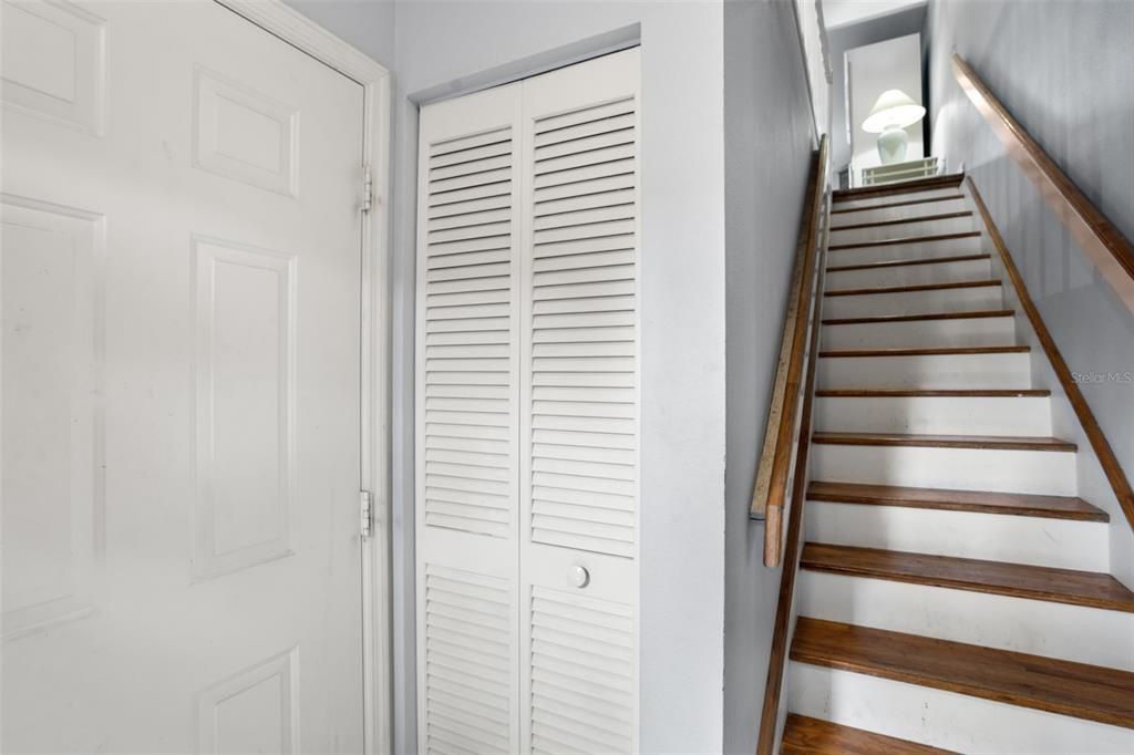 На продажу: $415,000 (2 спален, 2 ванн, 1650 Квадратных фут)