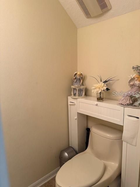 For Sale: $350,000 (3 beds, 2 baths, 2198 Square Feet)