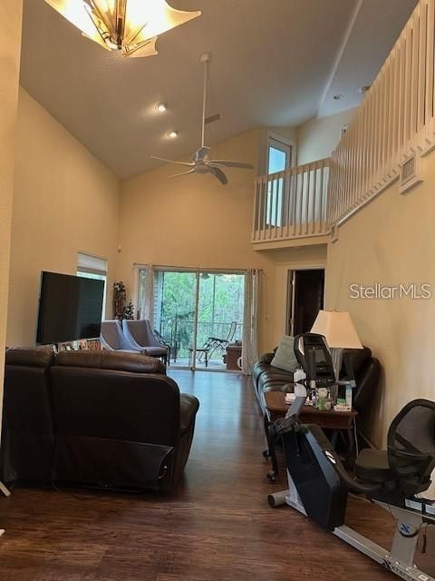 For Sale: $350,000 (3 beds, 2 baths, 2198 Square Feet)