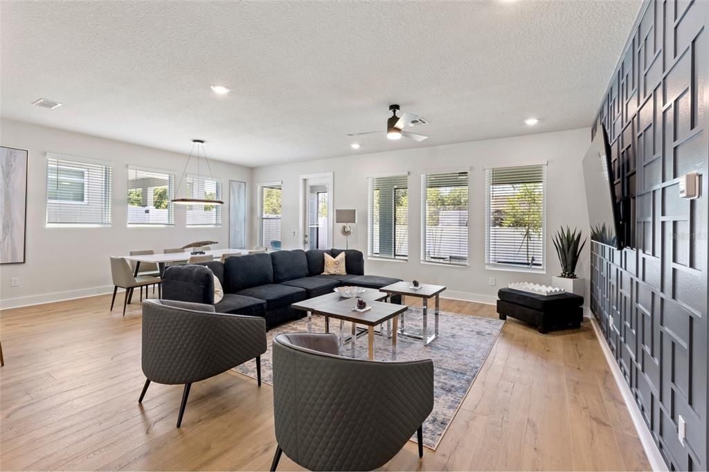 出租: $3,750 (4 贝兹, 2 浴室, 1844 平方英尺)