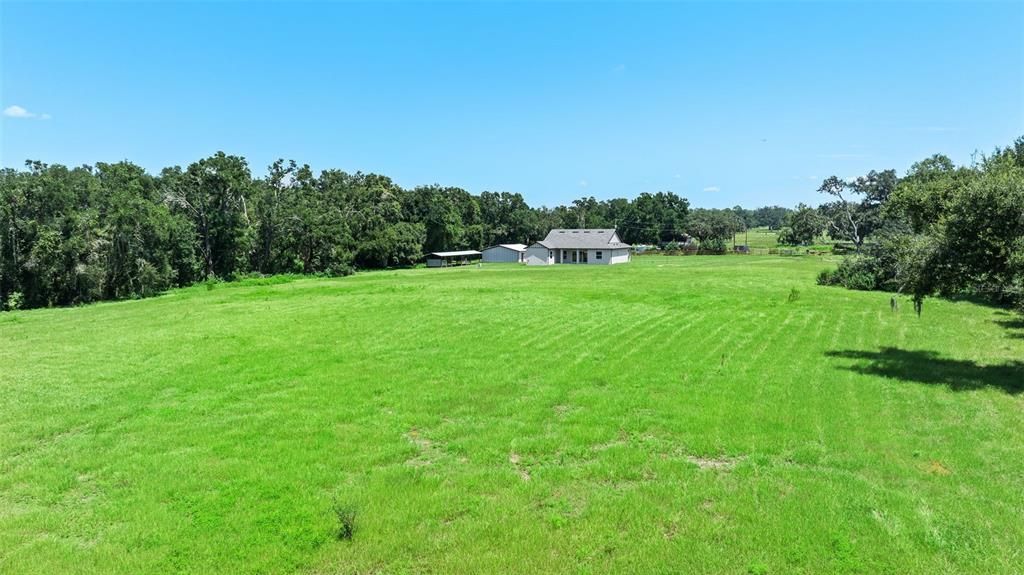 For Sale: $1,174,000 (6 beds, 3 baths, 2522 Square Feet)