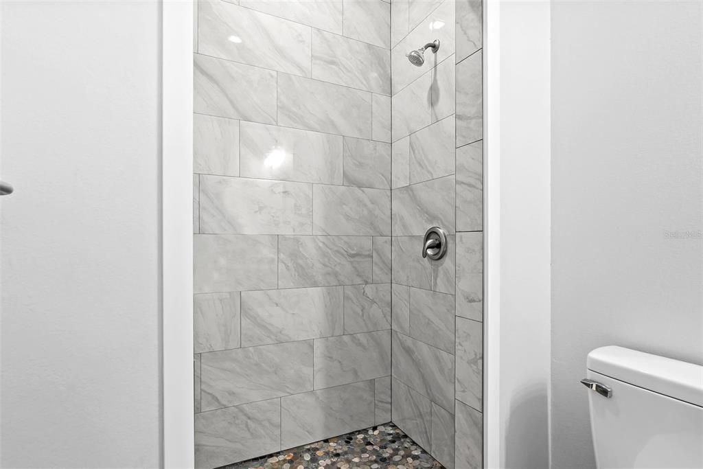 For Sale: $1,174,000 (6 beds, 3 baths, 2522 Square Feet)