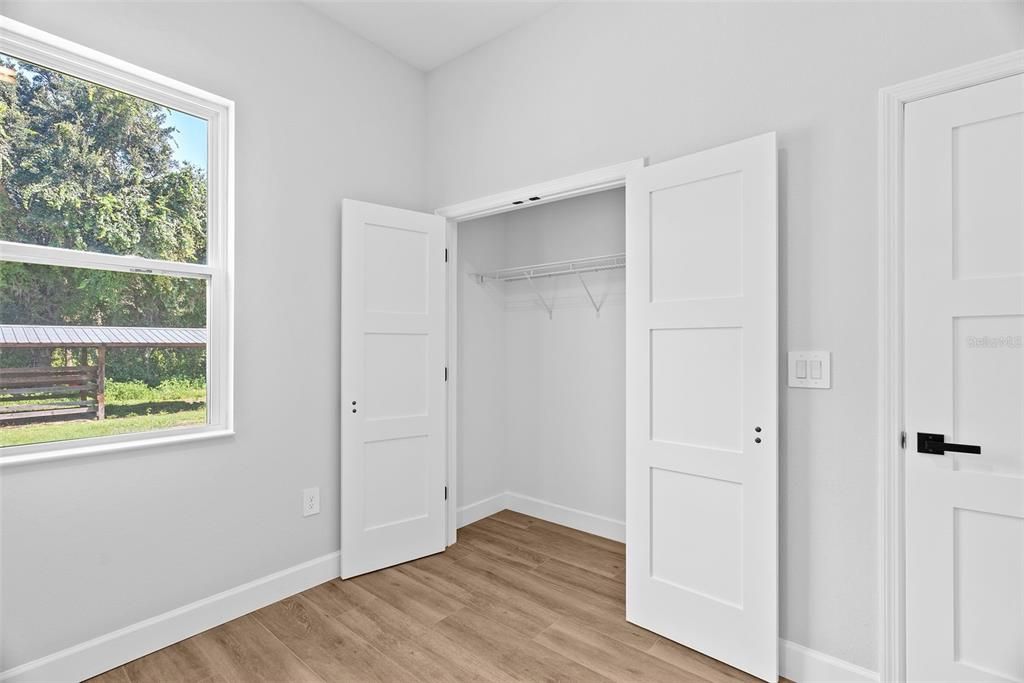 For Sale: $1,174,000 (6 beds, 3 baths, 2522 Square Feet)