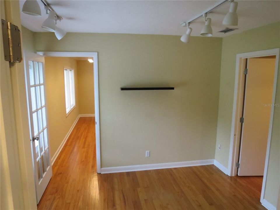 En Venta: $695,500 (0 camas, 0 baños, 1656 Pies cuadrados)