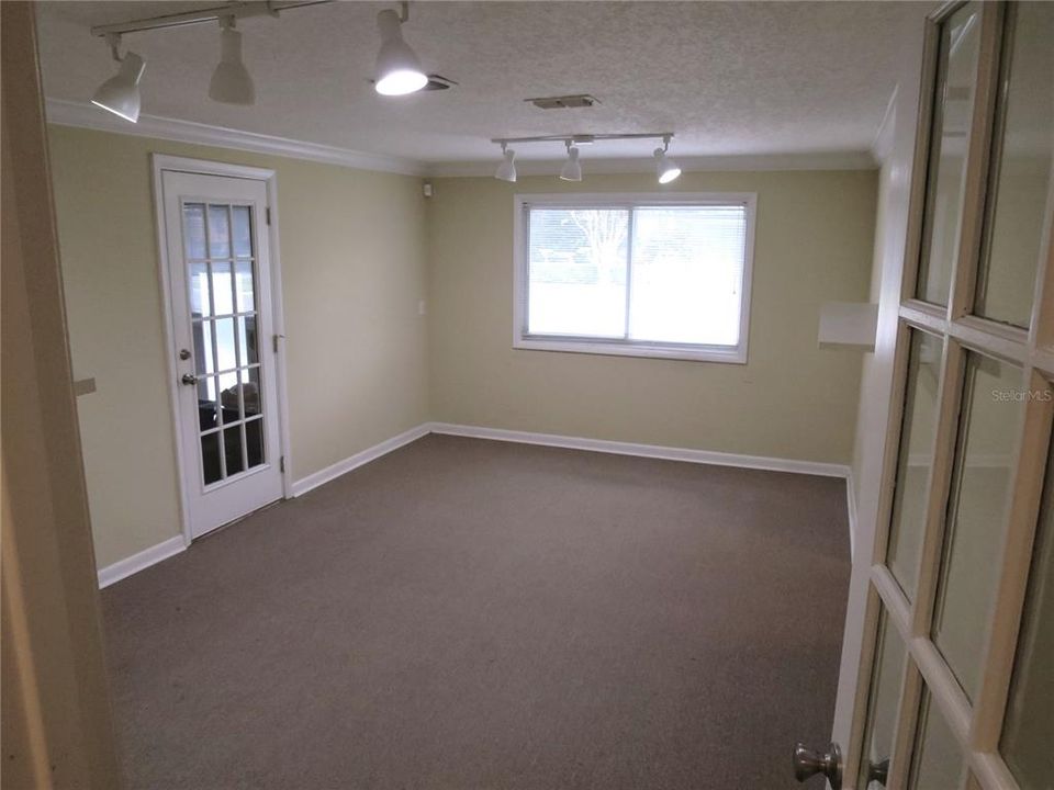 En Venta: $695,500 (0 camas, 0 baños, 1656 Pies cuadrados)