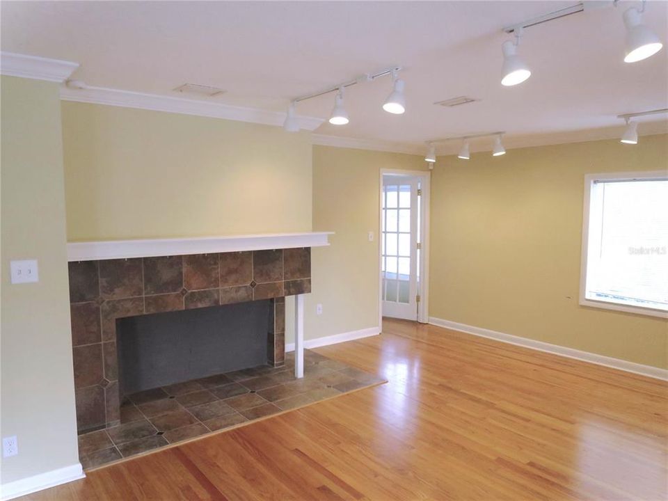 En Venta: $695,500 (0 camas, 0 baños, 1656 Pies cuadrados)