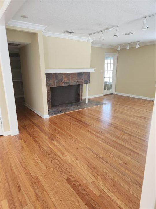 En Venta: $695,500 (0 camas, 0 baños, 1656 Pies cuadrados)