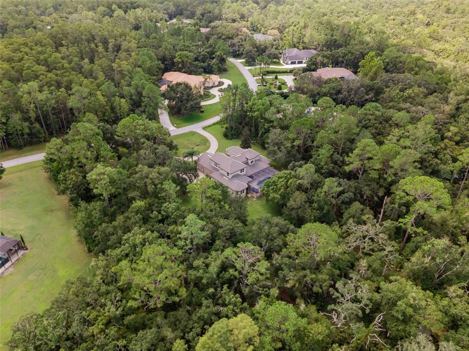 For Sale: $1,275,000 (6 beds, 4 baths, 4250 Square Feet)