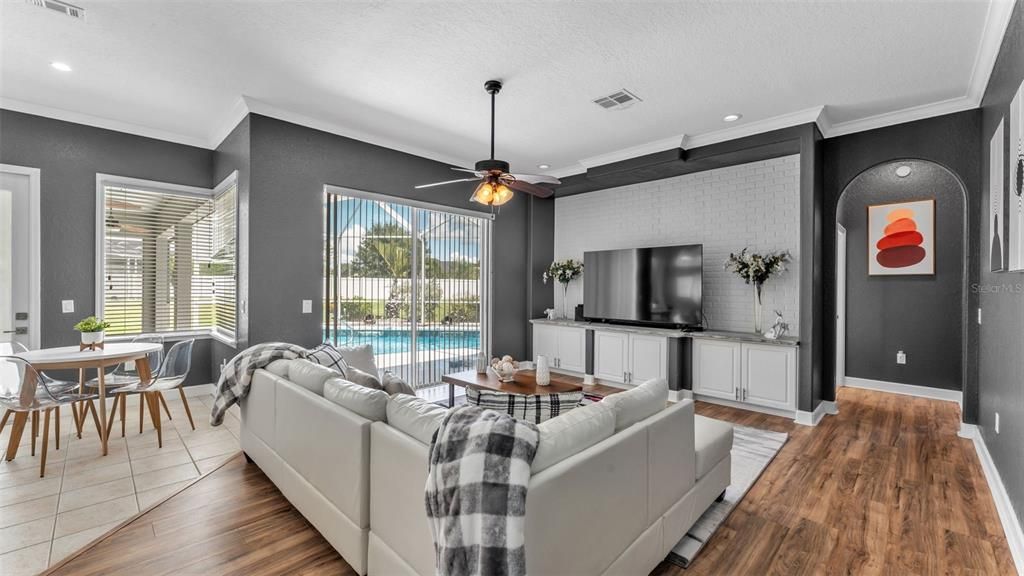 На продажу: $469,000 (4 спален, 3 ванн, 2374 Квадратных фут)