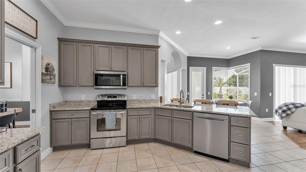 На продажу: $469,000 (4 спален, 3 ванн, 2374 Квадратных фут)