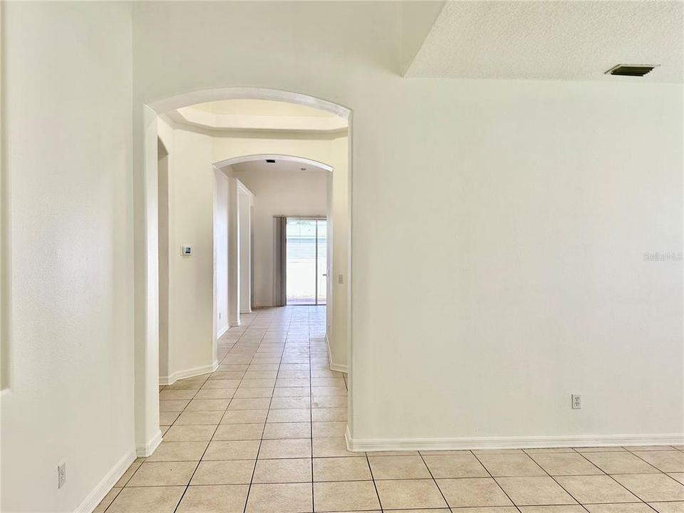 Active With Contract: $2,600 (3 beds, 2 baths, 2042 Square Feet)