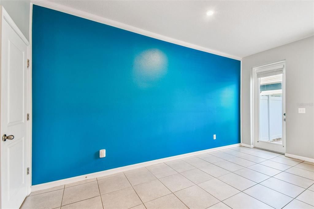 En Venta: $345,000 (3 camas, 2 baños, 1582 Pies cuadrados)