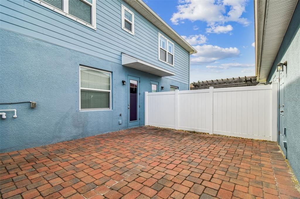 En Venta: $345,000 (3 camas, 2 baños, 1582 Pies cuadrados)