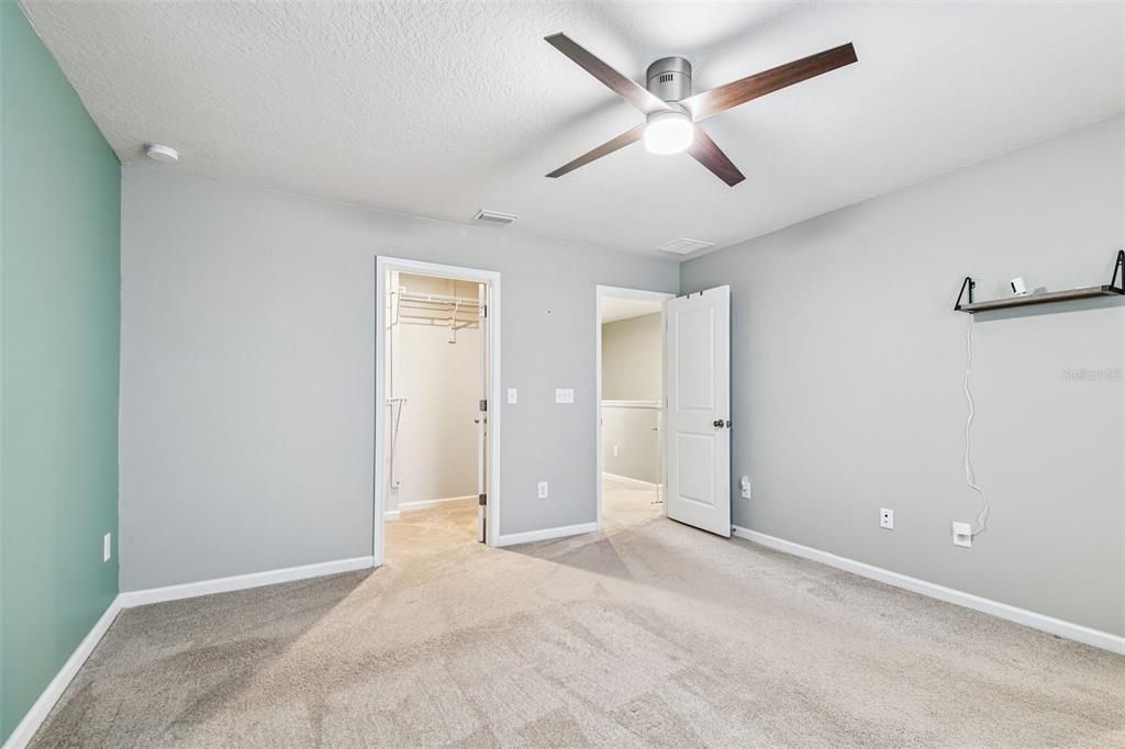 En Venta: $345,000 (3 camas, 2 baños, 1582 Pies cuadrados)