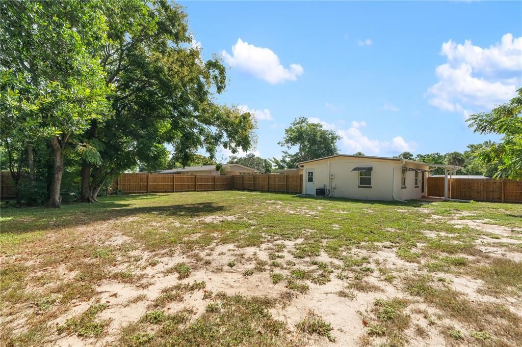 待售: $175,000 (2 贝兹, 1 浴室, 621 平方英尺)