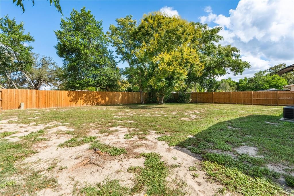 待售: $175,000 (2 贝兹, 1 浴室, 621 平方英尺)