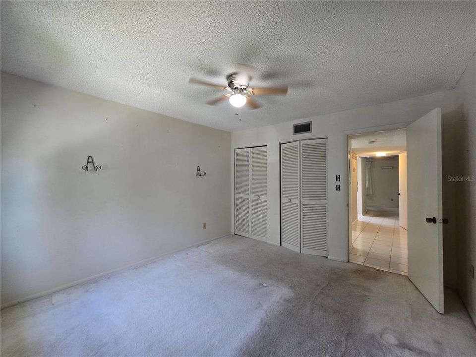 На продажу: $119,000 (2 спален, 2 ванн, 1138 Квадратных фут)