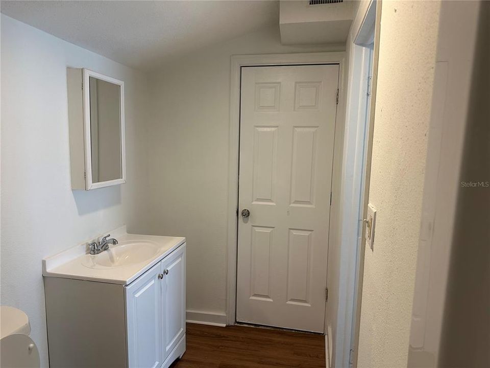 Active With Contract: $240,000 (4 beds, 1 baths, 1115 Square Feet)