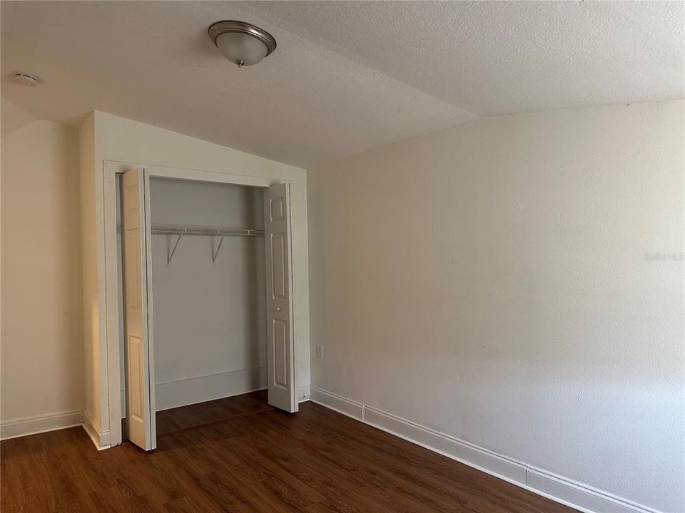 Active With Contract: $240,000 (4 beds, 1 baths, 1115 Square Feet)