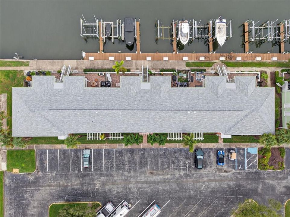 На продажу: $300,000 (2 спален, 1 ванн, 825 Квадратных фут)