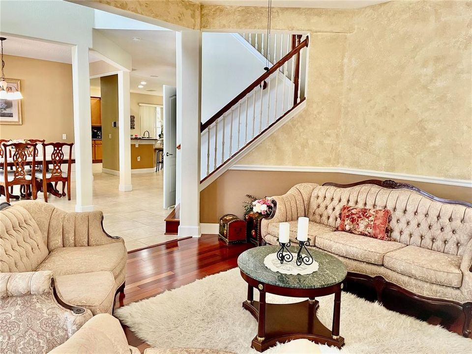 For Sale: $759,500 (6 beds, 4 baths, 3577 Square Feet)