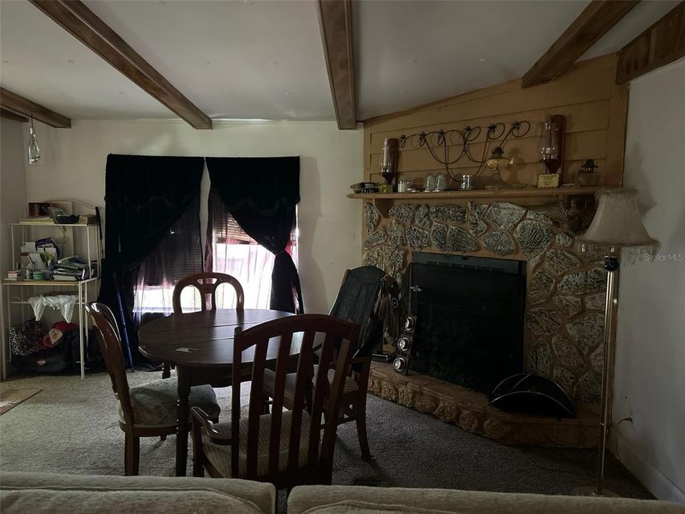 For Sale: $140,000 (3 beds, 2 baths, 1248 Square Feet)