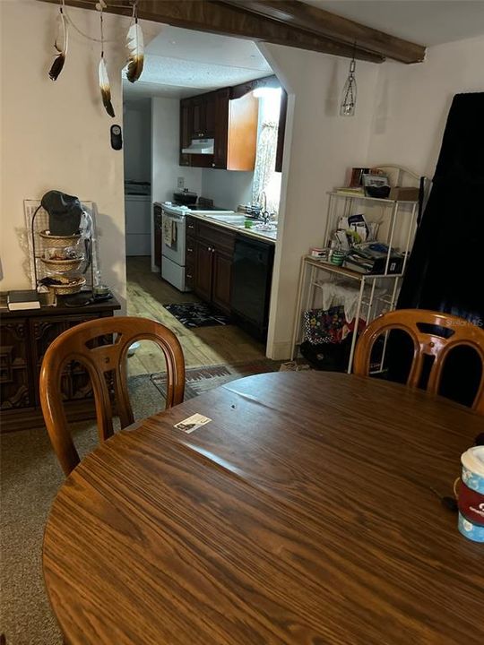 For Sale: $140,000 (3 beds, 2 baths, 1248 Square Feet)