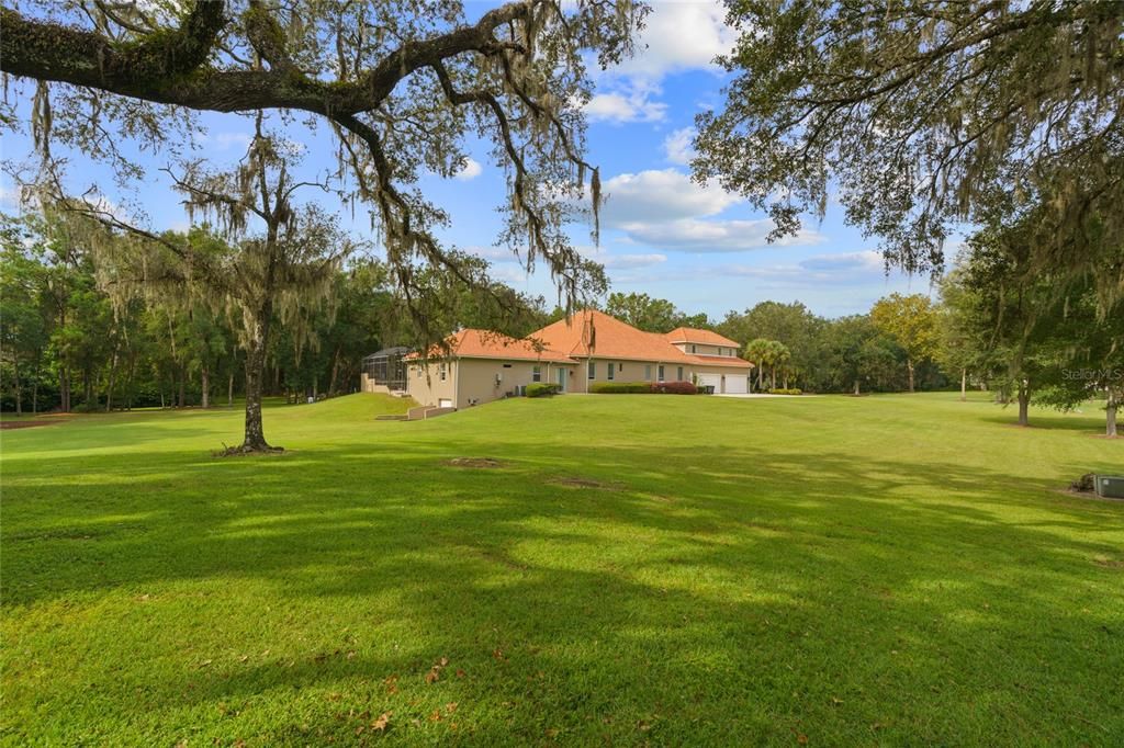 待售: $1,900,000 (5 贝兹, 4 浴室, 6784 平方英尺)