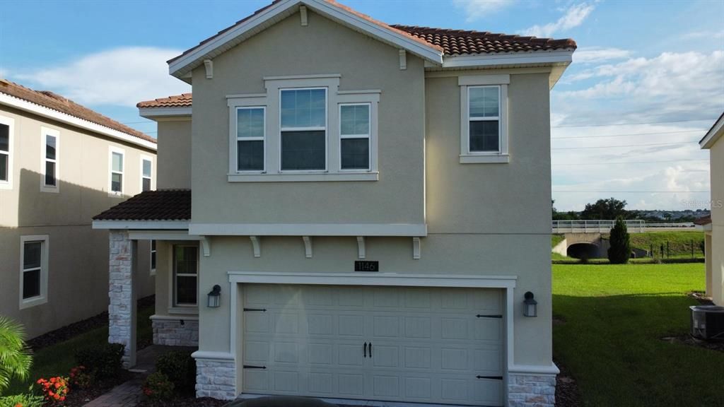 Active With Contract: $2,769 (4 beds, 2 baths, 2333 Square Feet)