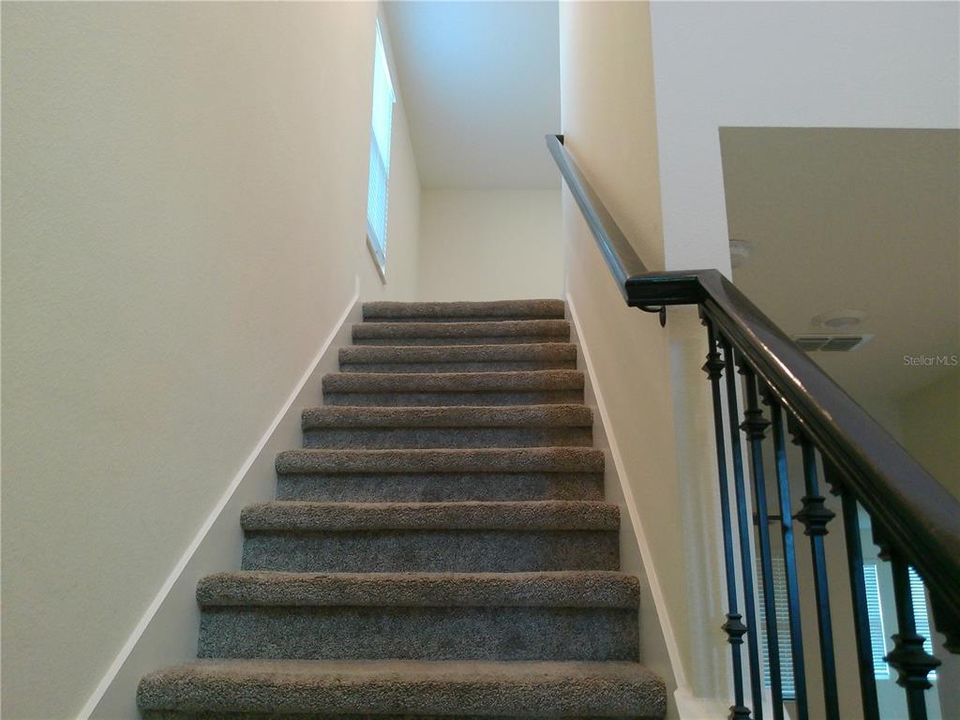 Active With Contract: $2,769 (4 beds, 2 baths, 2333 Square Feet)