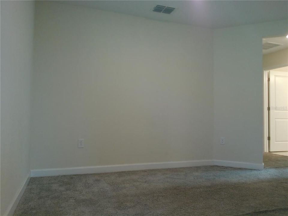 Active With Contract: $2,769 (4 beds, 2 baths, 2333 Square Feet)