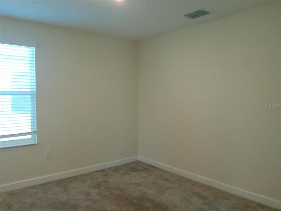 Active With Contract: $2,769 (4 beds, 2 baths, 2333 Square Feet)