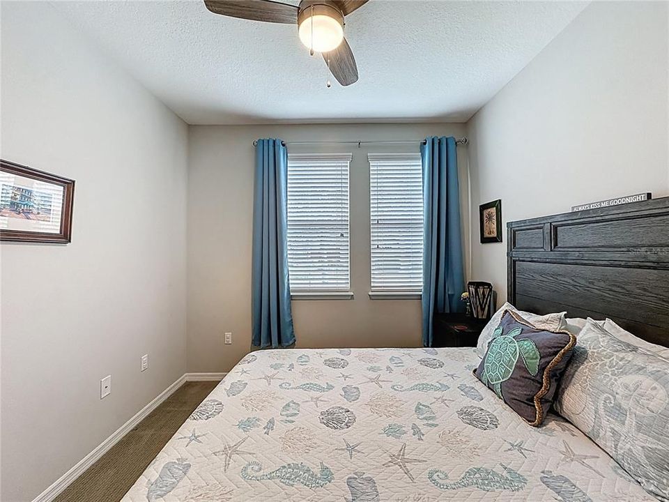 Active With Contract: $340,000 (2 beds, 2 baths, 1568 Square Feet)