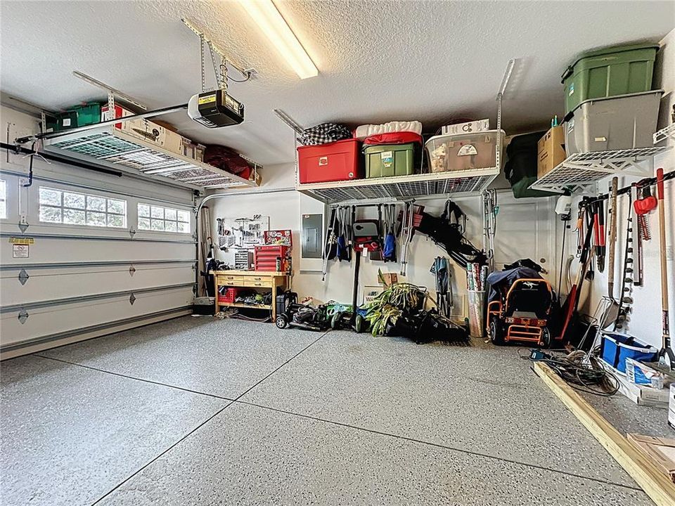 Active With Contract: $340,000 (2 beds, 2 baths, 1568 Square Feet)