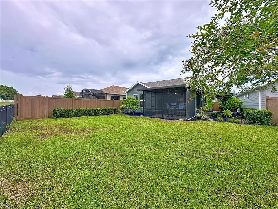 Active With Contract: $340,000 (2 beds, 2 baths, 1568 Square Feet)