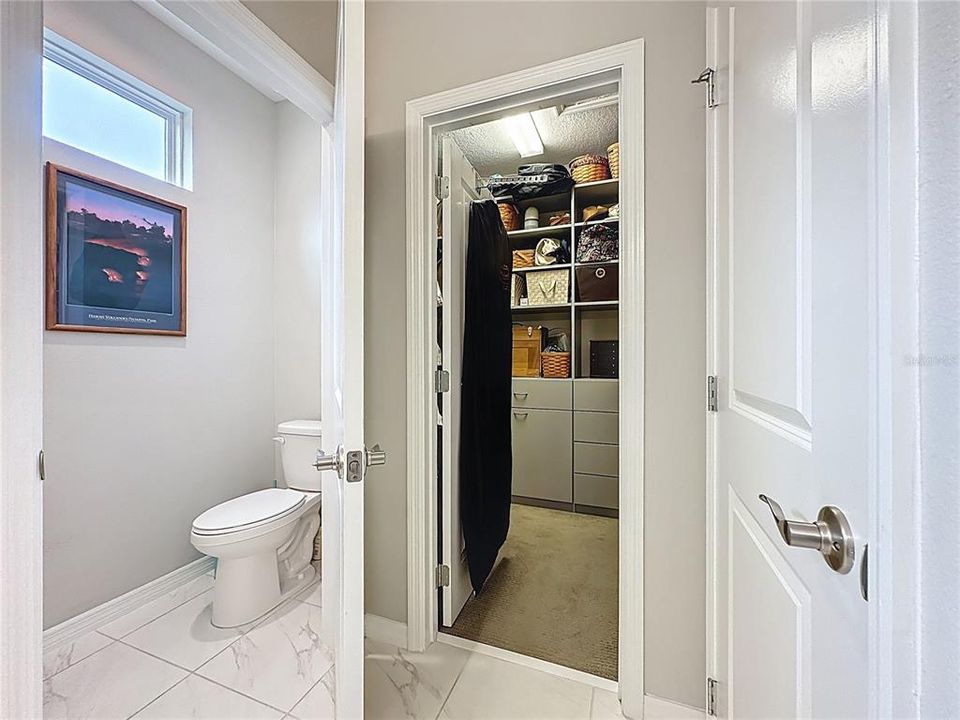 Active With Contract: $340,000 (2 beds, 2 baths, 1568 Square Feet)