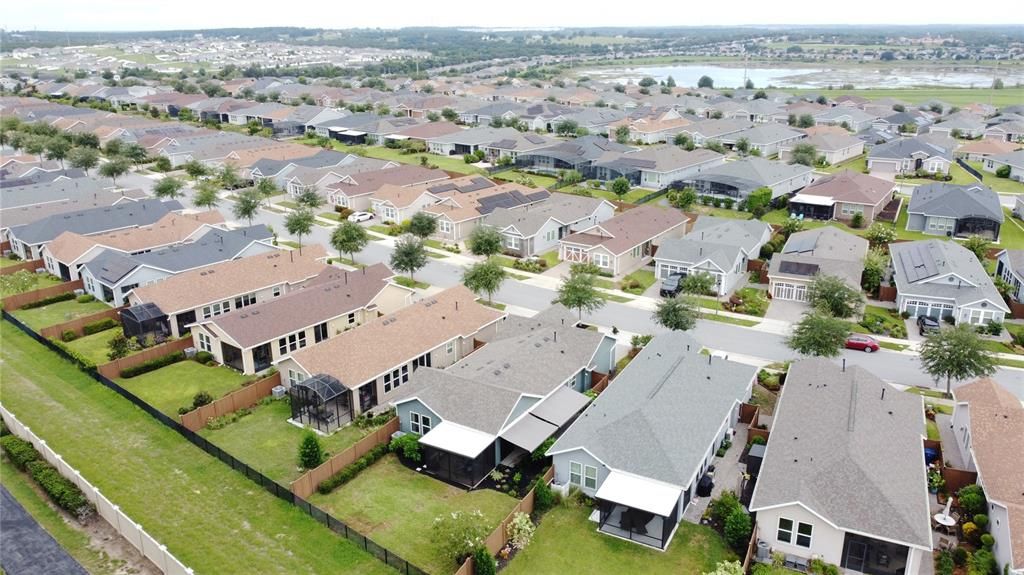 Active With Contract: $340,000 (2 beds, 2 baths, 1568 Square Feet)