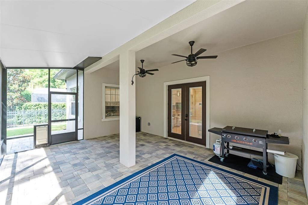 На продажу: $1,100,000 (5 спален, 6 ванн, 4048 Квадратных фут)