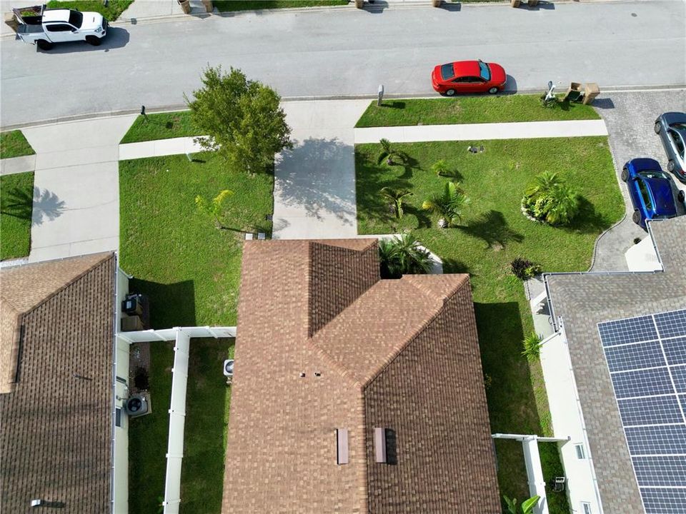 Под контрактом: $345,000 (3 спален, 2 ванн, 1222 Квадратных фут)