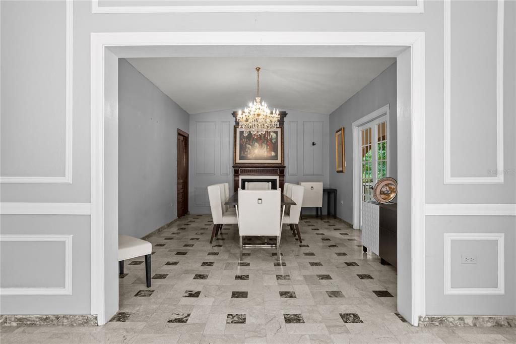 En Venta: $1,100,000 (4 camas, 3 baños, 3633 Pies cuadrados)